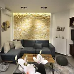 La Luxury Koronis * Larissa