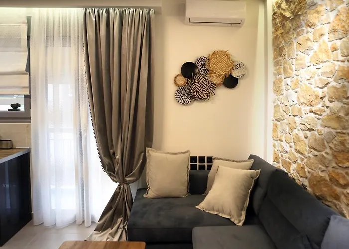 La Luxury Koronis Larissa